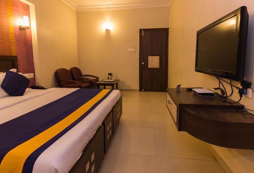 Hotel Oyo Rooms Paldi Bus Stand 8