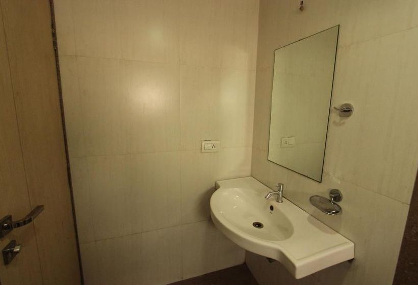 Hotel Oyo Premium Unapani Road 2