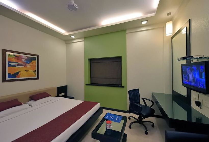 Hotel Oyo Premium Dumas Road