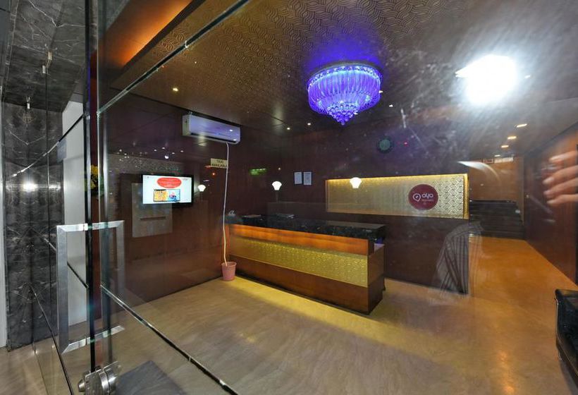 Hotel Oyo Premium Dumas Road 18