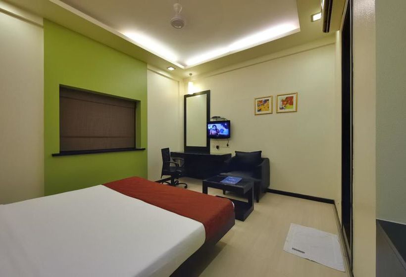 Hotel Oyo Premium Dumas Road 6
