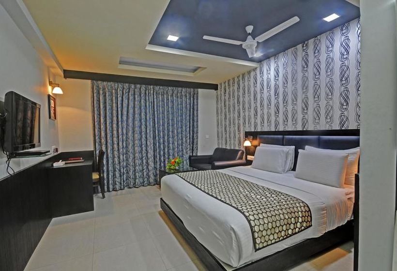 Hotel Oyo Premium Vip Road