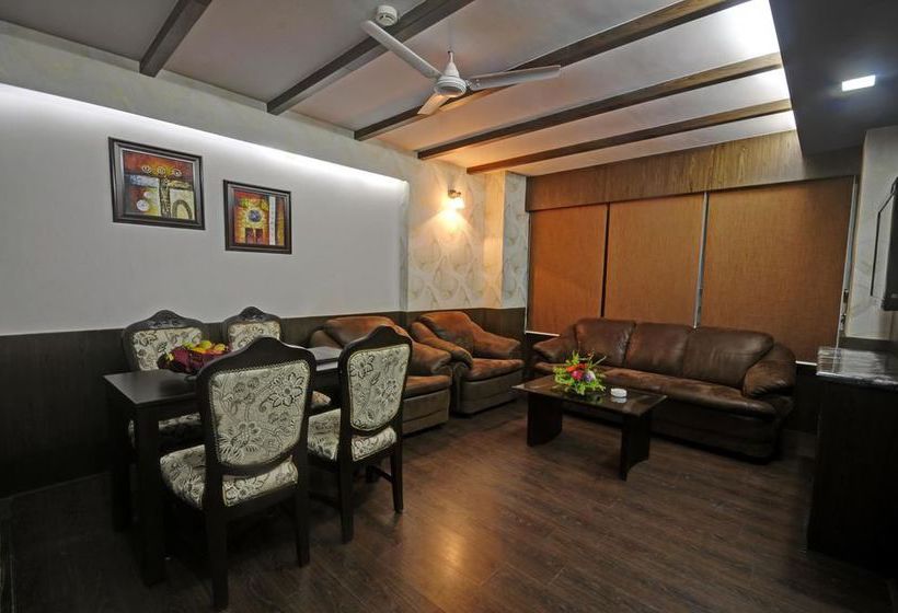 Hotel Oyo Premium Vip Road 7