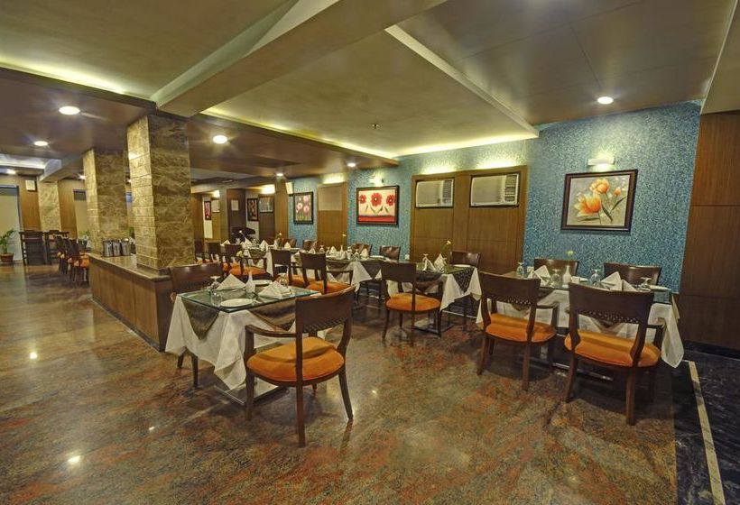 Hotel Oyo Premium Vip Road 9