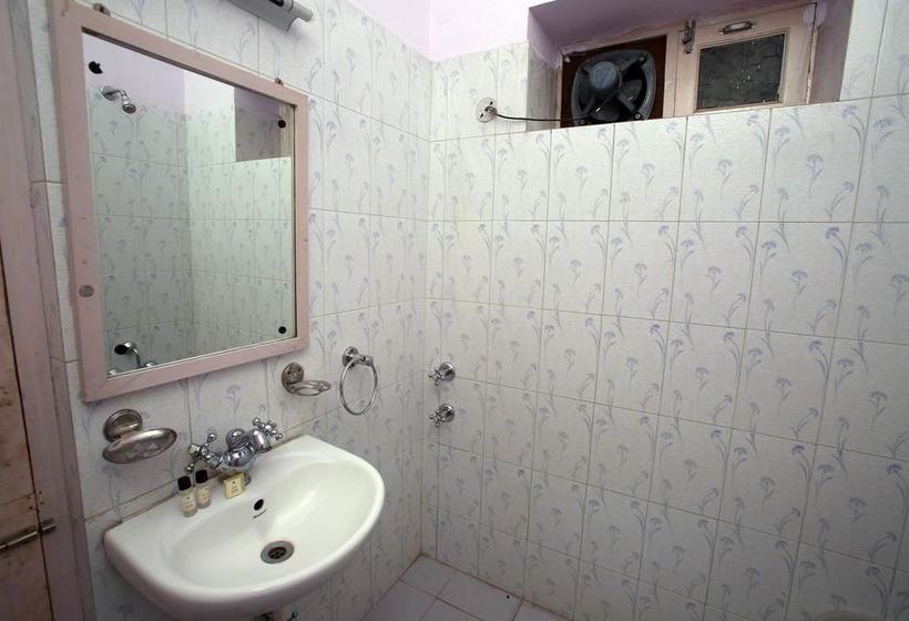 Hotel Oyo Rooms Old Public Park 11