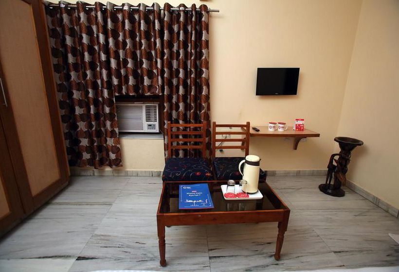 Hotel Oyo Rooms Old Public Park 9