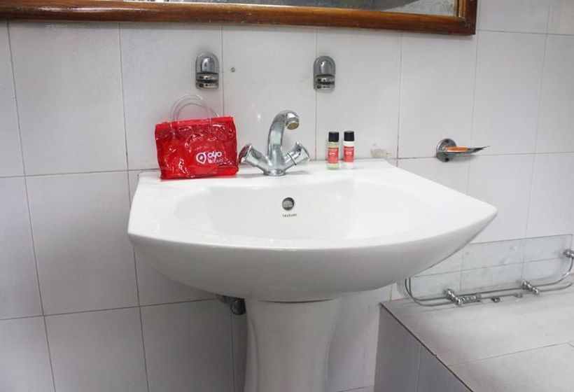 Hotel Oyo Rooms Tibetan Market Nainital Nainital Uttarakhand