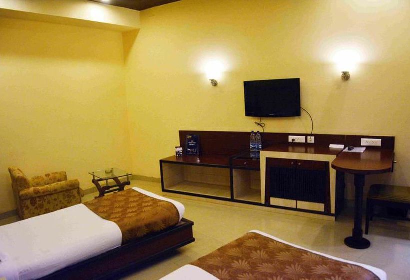 Hotel Oyo Premium Vidya Nagar 7