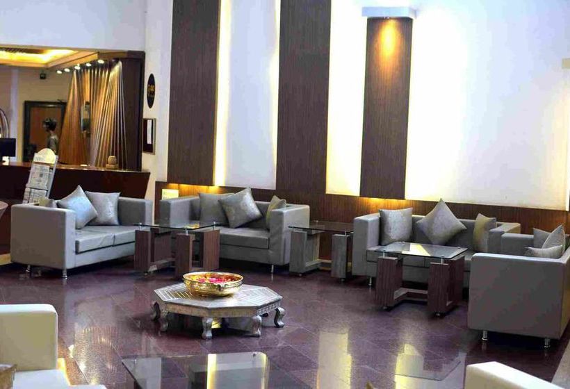 Hotel Oyo Premium Vidya Nagar 9