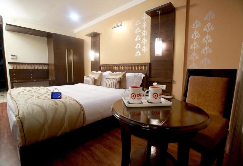 Hotel Oyo Premium Children Park Sardarpura 14