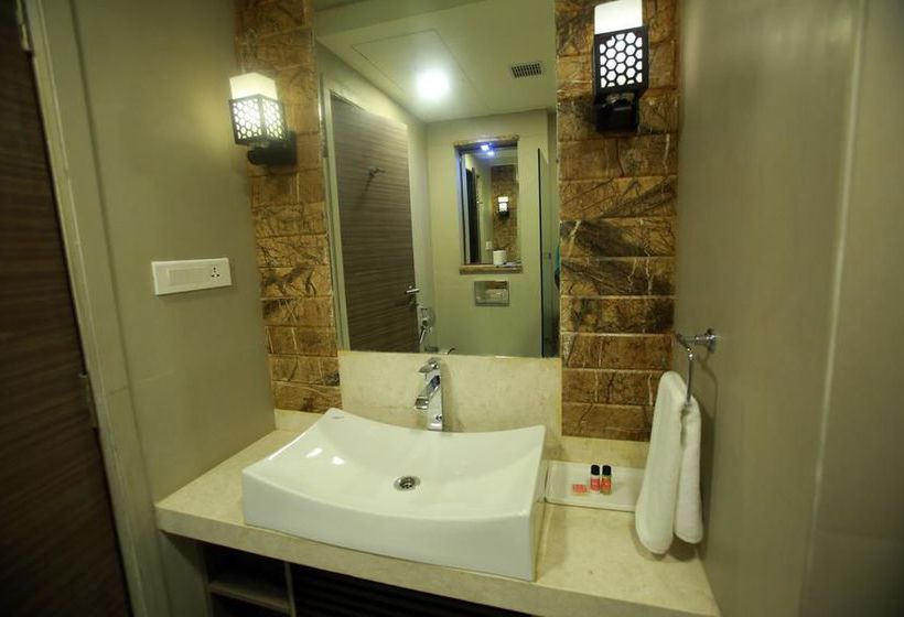 Hotel Oyo Premium Children Park Sardarpura 2