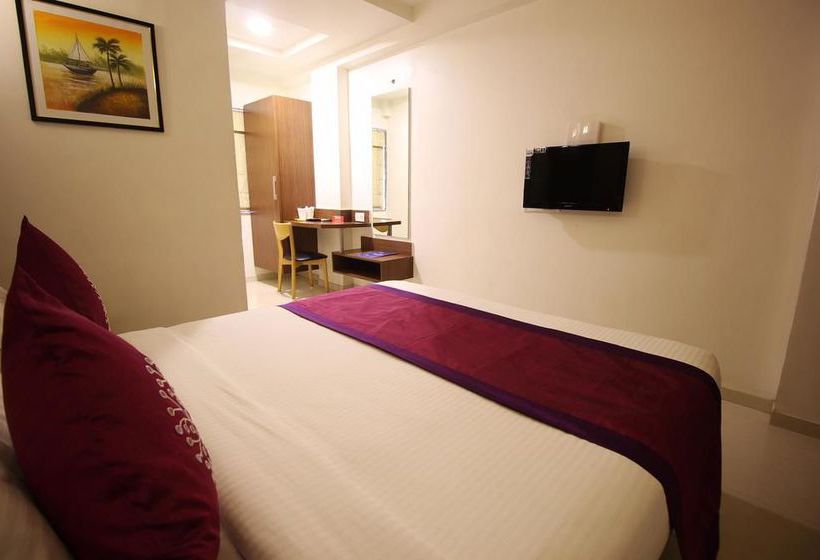 Hotel Oyo Rooms Kanak Road 8