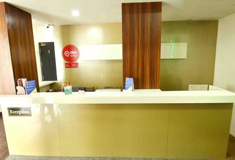 Hotel Oyo Premium Alankar Circle 14