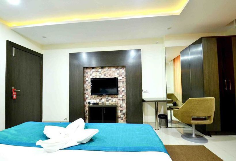 Hotel Oyo Premium Alankar Circle 9