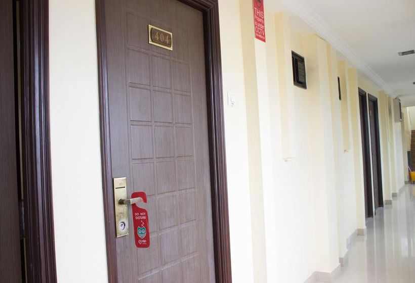 Hotel Oyo Rooms Sadar Nagpur 13