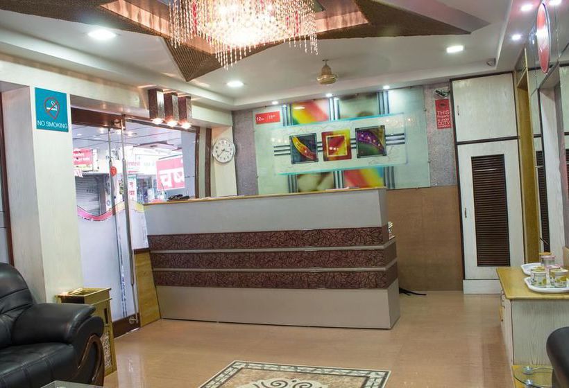 Hotel Oyo Rooms Sadar Nagpur 6