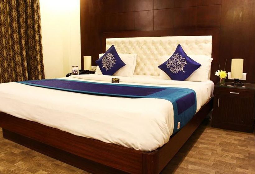 Hotel Oyo Premium Spring Road Mussoorie 4