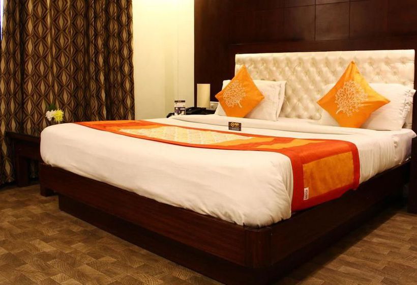 Hotel Oyo Premium Spring Road Mussoorie 9