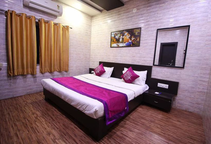 Hotel Oyo Rooms Corporation Chowk