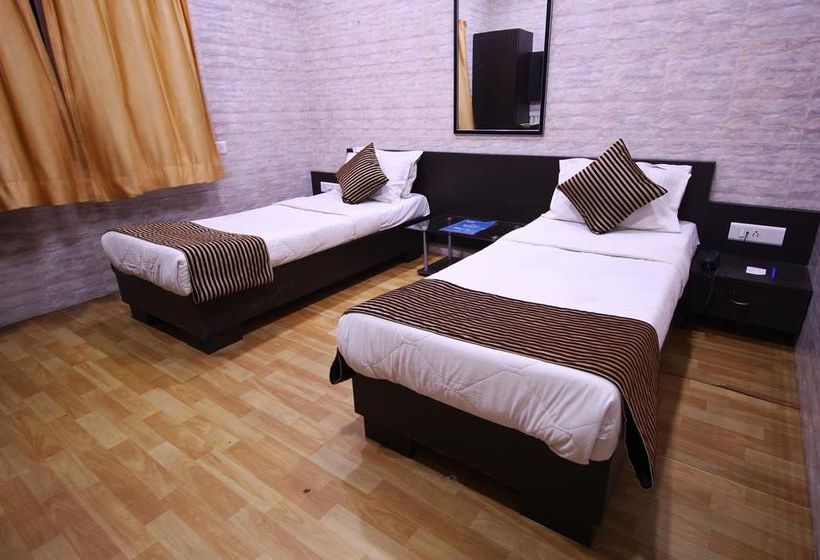 Hotel Oyo Rooms Corporation Chowk 1