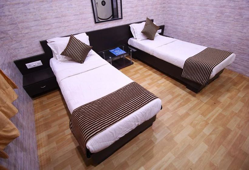 Hotel Oyo Rooms Corporation Chowk 9