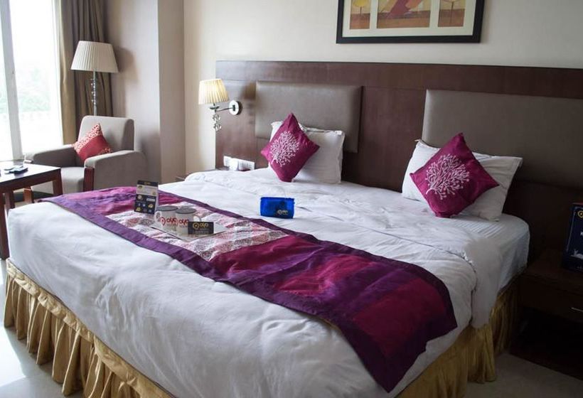 Hotel Oyo Premium Vani Vihar 13