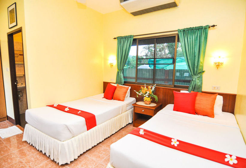 Hotel The Golddigger's Resort 2