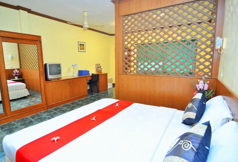 Hotel The Golddigger's Resort 6