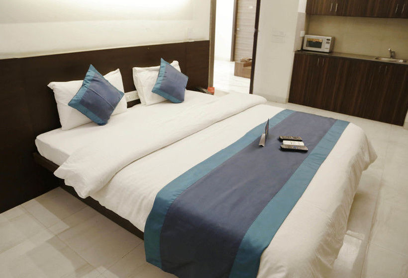 Fabhotel Phase 4 Galleria 11