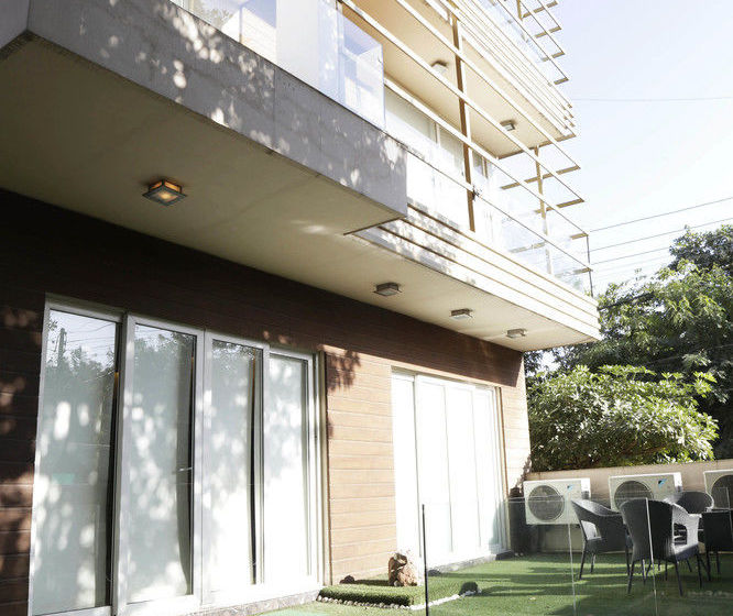 Fabhotel Phase 4 Galleria 16