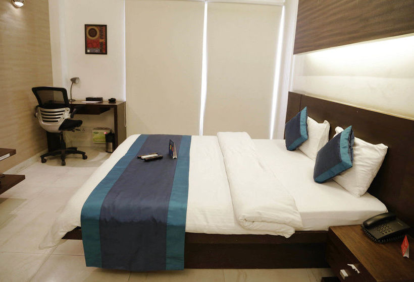 Fabhotel Phase 4 Galleria 3