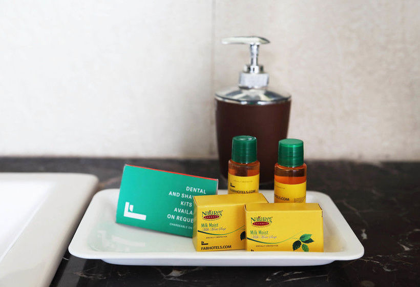 Fabhotel Phase 4 Galleria 8