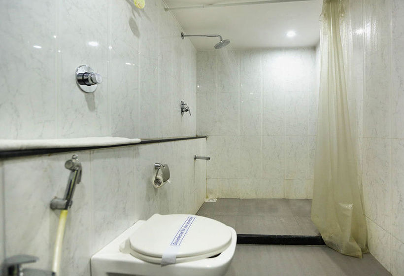 Hotel Zo Rooms Navrangpura Commerce College 2