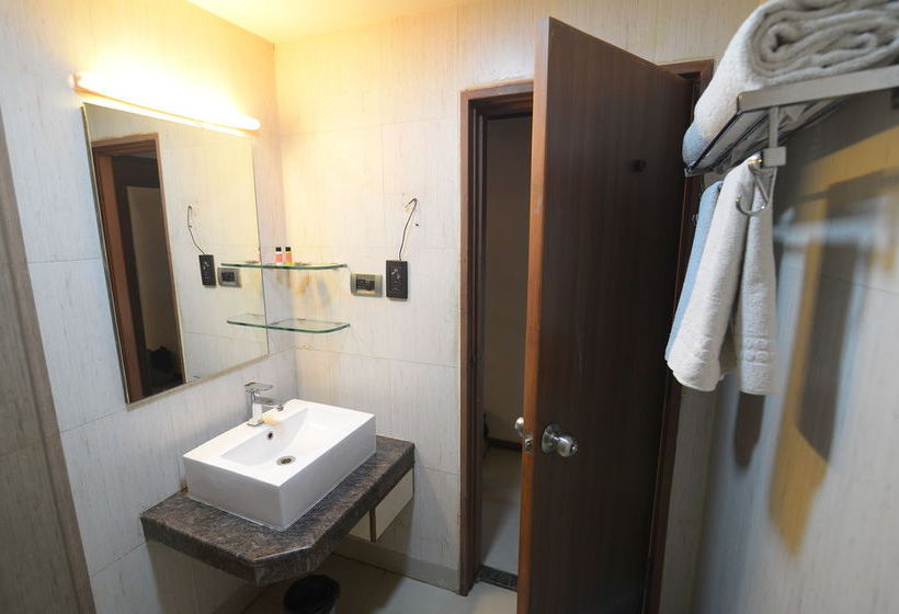 Hotel Oyo Rooms Meenakshi Amman Temple Madurai