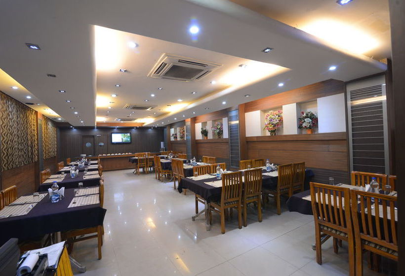 Hotel Oyo Rooms Meenakshi Amman Temple 1