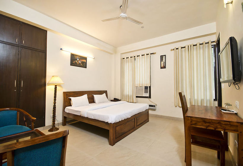 Hotel Oyo Rooms Meenakshi Amman Temple 11