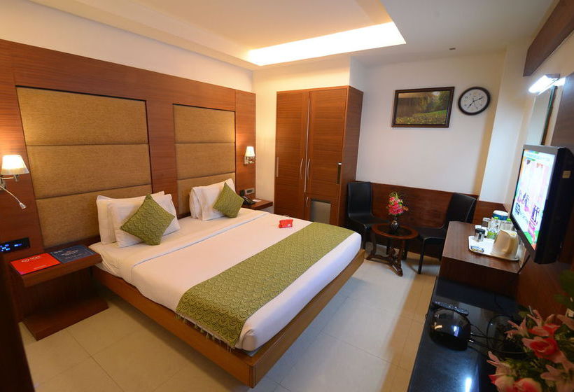 Hotel Oyo Rooms Meenakshi Amman Temple 2
