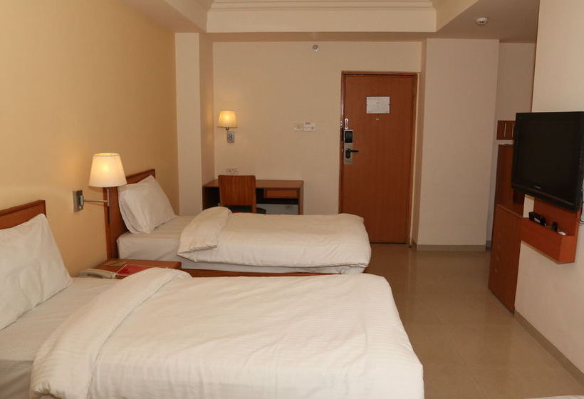 Ginger Hotel Thane 1