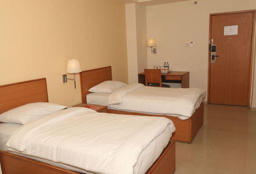 Ginger Hotel Thane 3