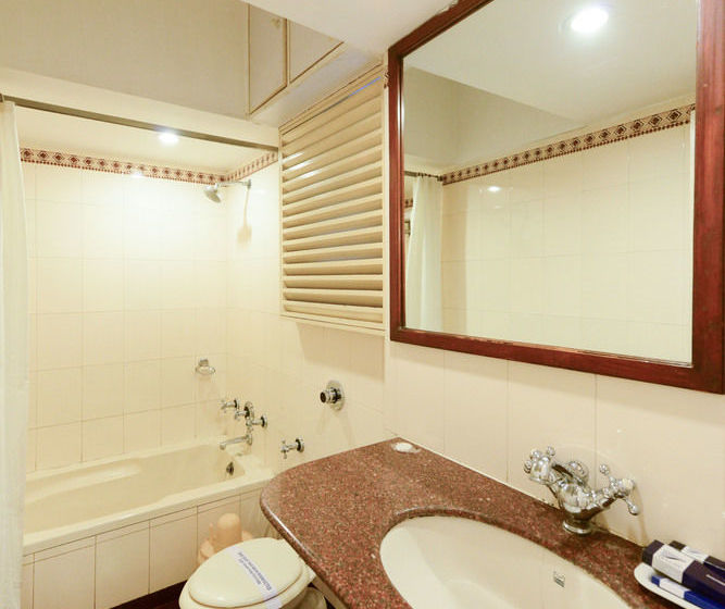 Hotel Zo Rooms Ellis Bridge 19