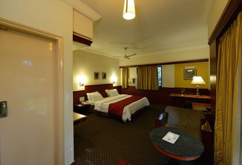 Hotel Zo Rooms Ellis Bridge 5