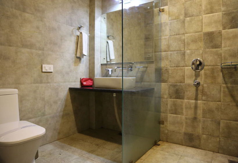 Hotel Oyo Rooms Dharampur Kasauli Road