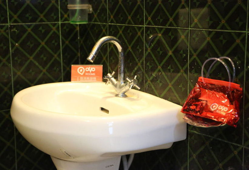 Hotel Oyo Rooms Dharampur Kasauli Road 18