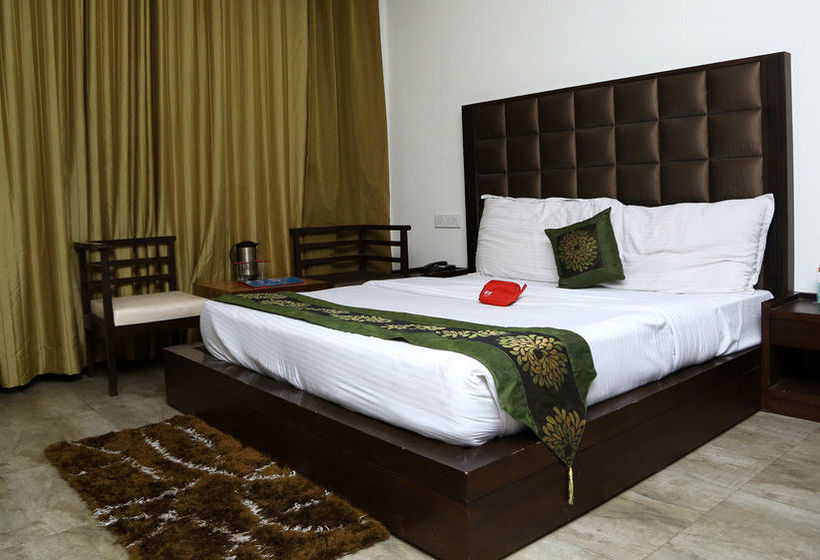 Hotel Oyo Rooms Dharampur Kasauli Road 5