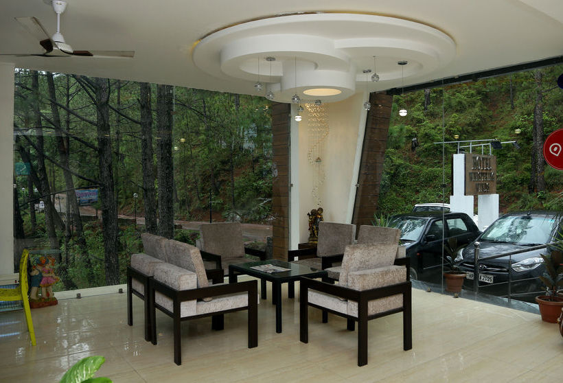 Hotel Oyo Rooms Dharampur Kasauli Road 9