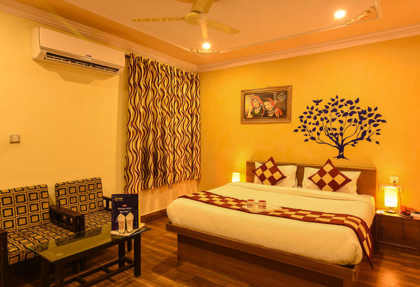 Hotel Oyo Premium Jhalawar Road 9