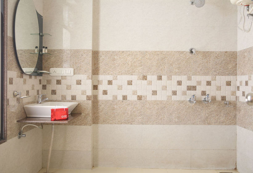 Hotel Oyo Rooms Railway Station Abu Road 1