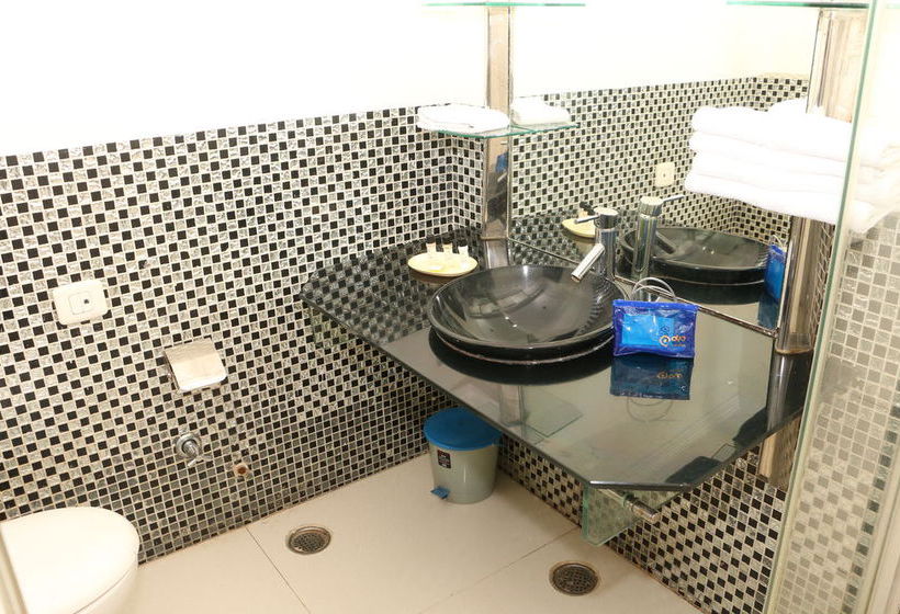 Hotel Oyo Premium Bhai Bala Chowk 1