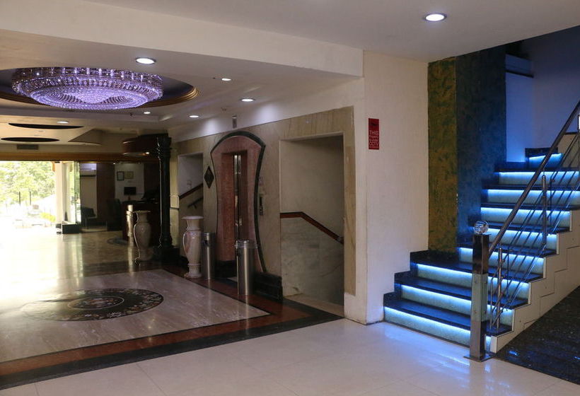 Hotel Oyo Premium Bhai Bala Chowk 11