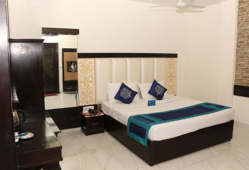 Hotel Oyo Premium Bhai Bala Chowk 8